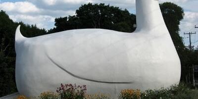 20190328_Bks_Big-Duck-Side-2