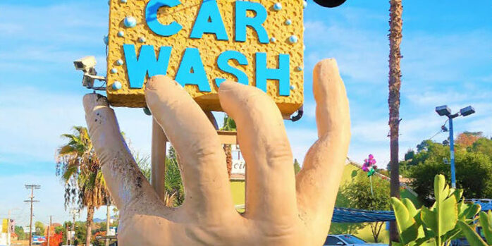 Tim-OBrien-Things-On-A-Pole