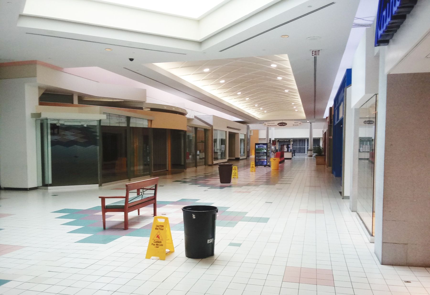 Emptiness at Regency Square Mall
