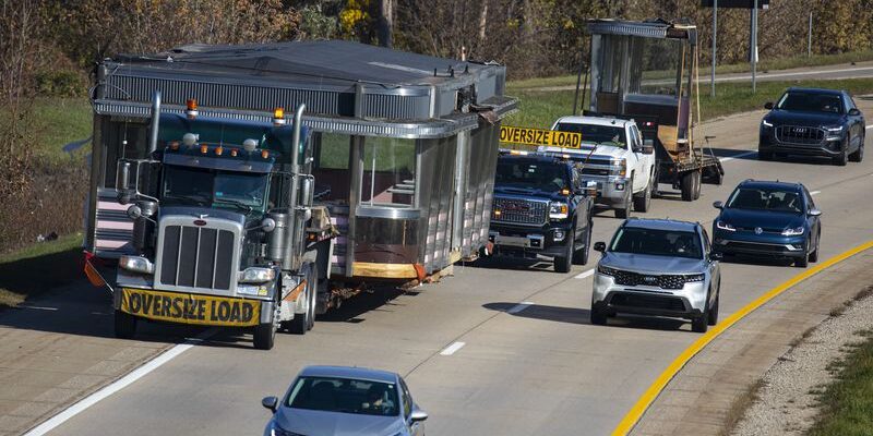 Pals_Diner_On_The_Road_To_Muskegon Pals_Diner_On_The_Road_To_Muskegon
