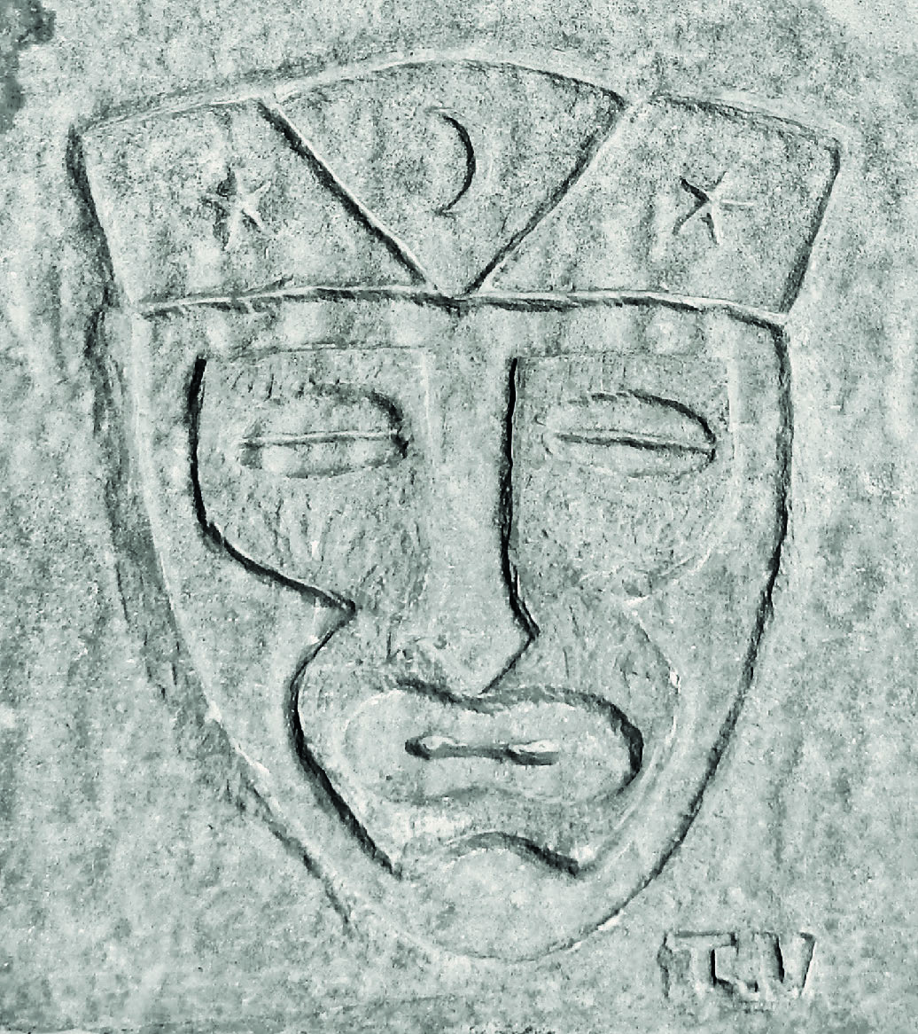 Kon-Tiki mask carving on Chicago lakefront