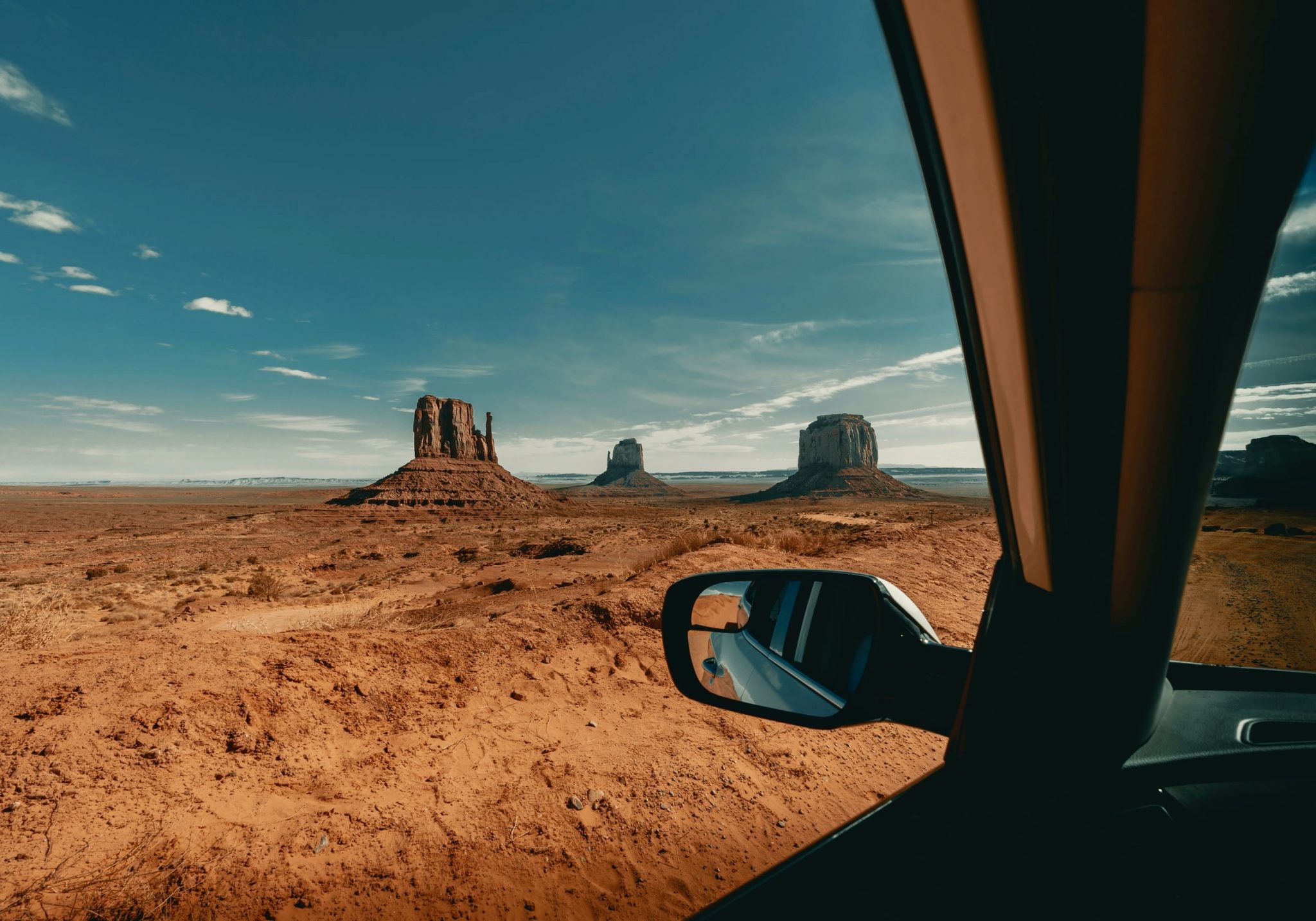 monument-valley-utah-by-clay-banks