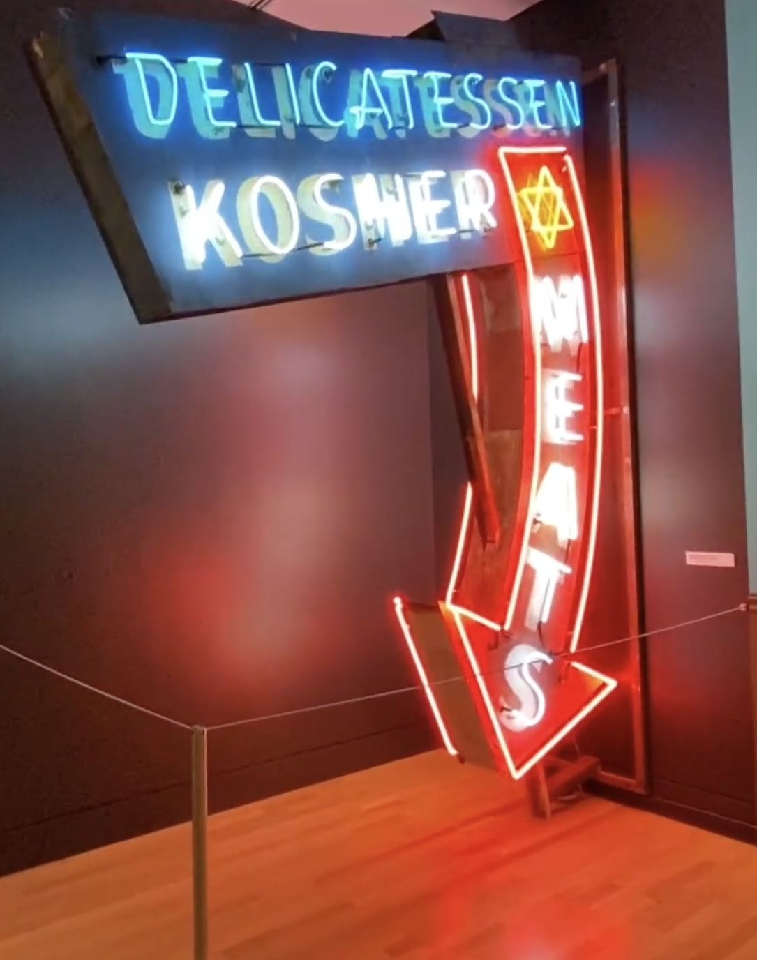 Kosher_Deli_Neon_Sign