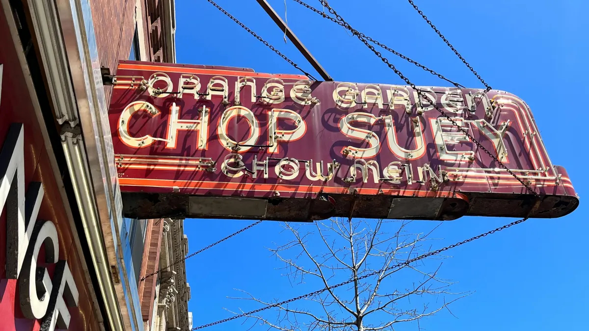 Orange_Garden_Chop_Suey_Neon_Sign_Chicago