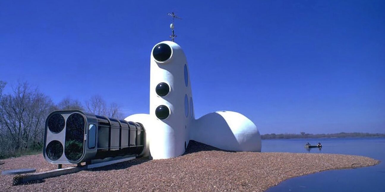 House-of-the-Century-1800