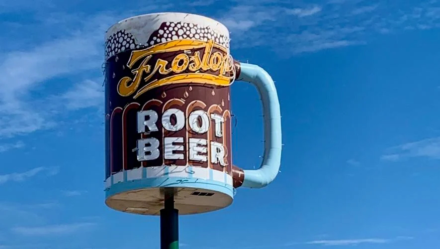 Giant_Frostop_Root_Beer_Mug_Sign_LaPlace_LA