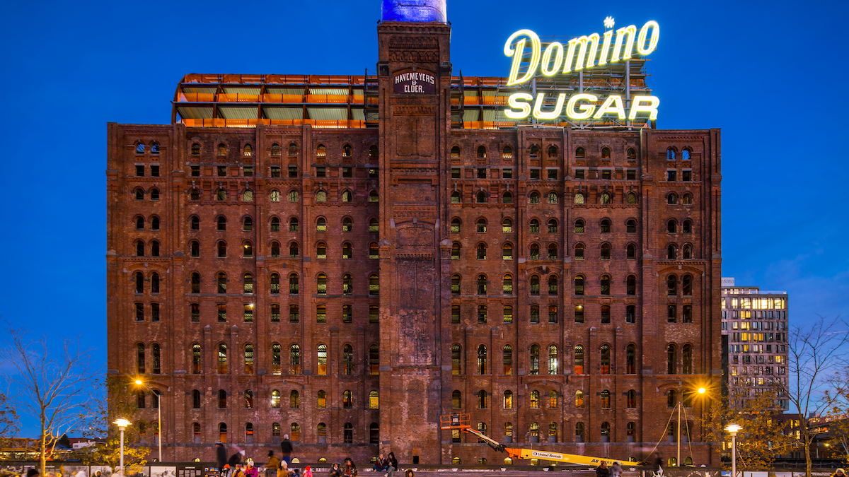 Domino_Sugar_Sign_Brooklyn