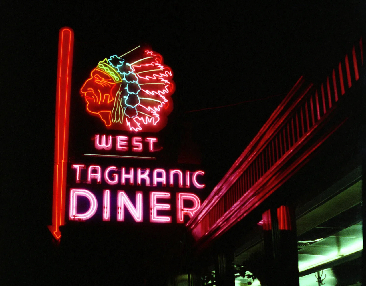 Neon_Sign_West_Taghkanic_Diner