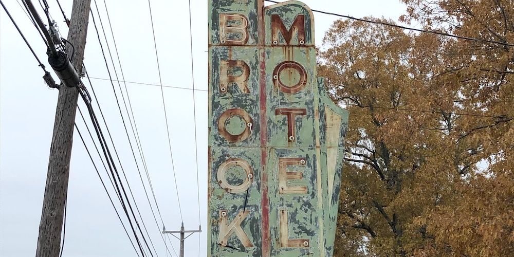 Old_-Colbrook_Motel_Sign_Chester_Virginia Old_-Colbrook_Motel_Sign_Chester_Virginia