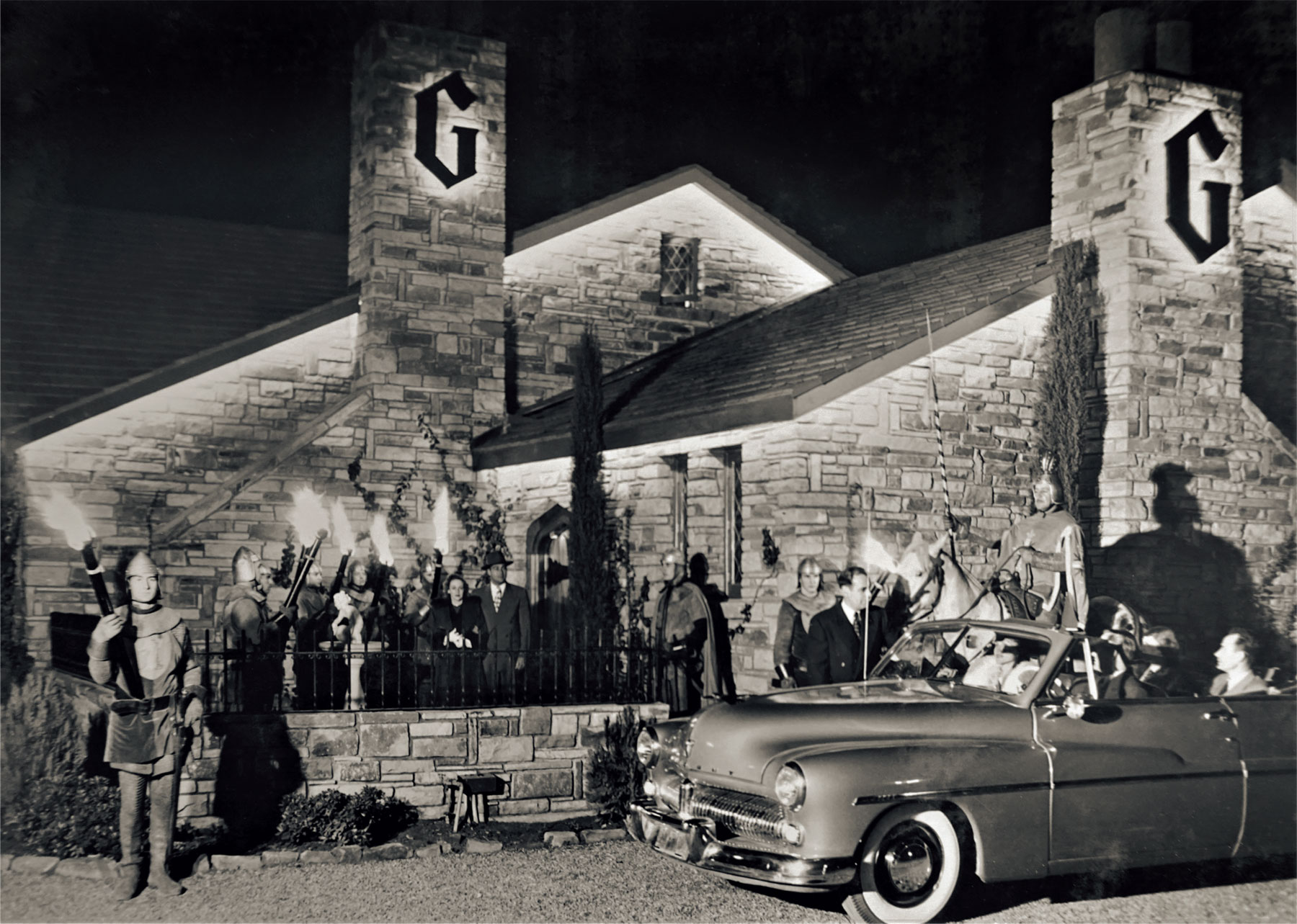 Entrance to Green Gables restaurant, 1949. All images courtesy of Dan Gosnell Jr.