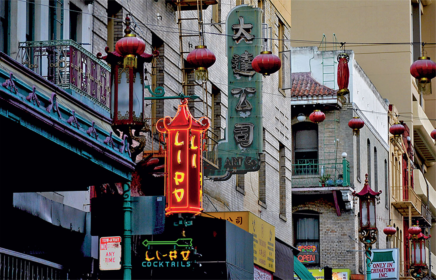 Li Po Cocktail Lounge neon sign - 916 Grant Street, San Francisco