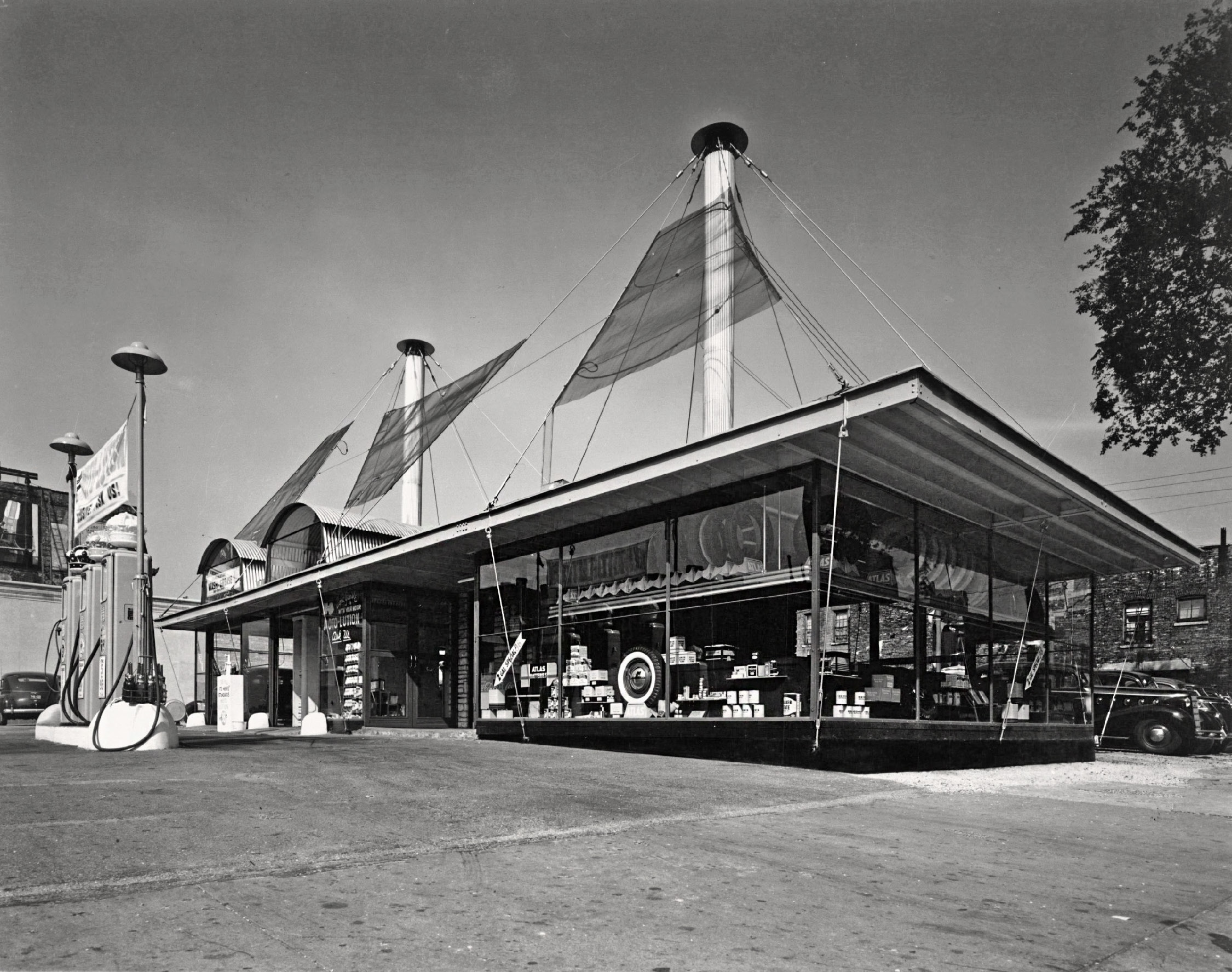 Clark Maple Gas Station