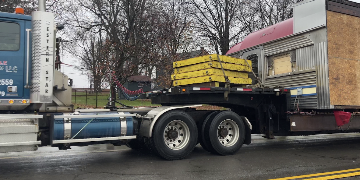 Marcy_Diner_On_The_Road