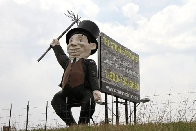 Chimney_Sweep_Giant_McPherson_KS