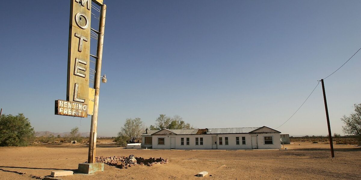Abandoned_Motel_Newberry_Springs_CA