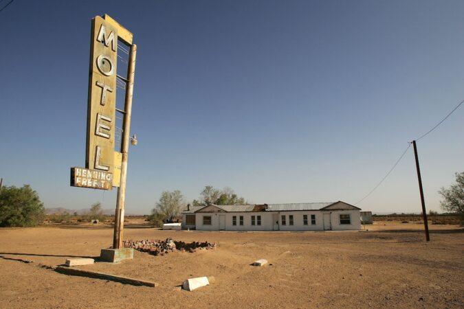 Abandoned_Motel_Newberry_Springs_CA