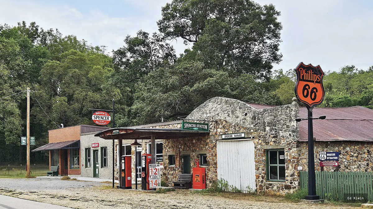 Vintage_Buildings_Spencer_MO